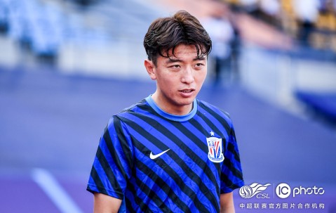 16课金色的草地课后题答案-九游体育官方网站