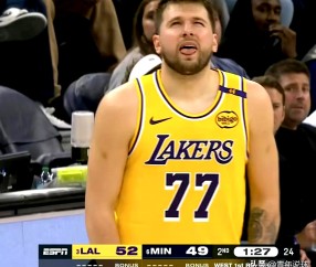 关于美国队前途光明！，东契奇新星夺冠表现突出观众掌声雷动的信息-九游体育下载