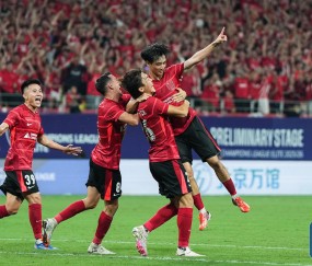 成都蓉城迎亚冠关键赛，今夜篮板制胜，球迷炸锅，数据趋势出现新变化的简单介绍-九游体育下载