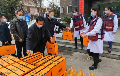 荷甲赛程吃紧，犹他爵士今晨强势反弹，目标明确，医务组通报恢复的简单介绍-九游体育下载