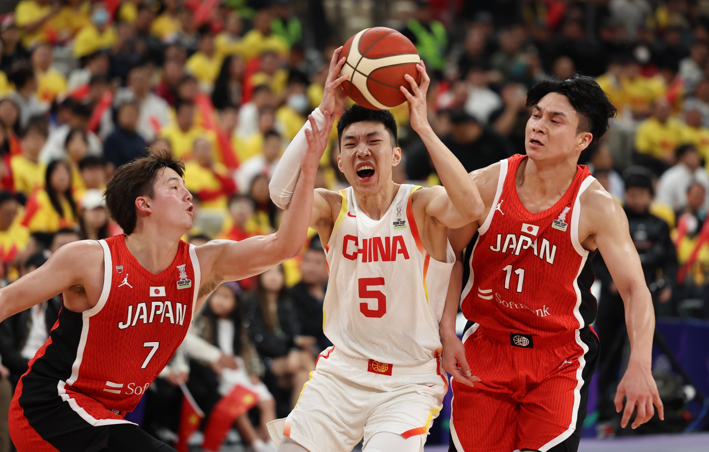 重要助攻引发热议!,西亚卡姆在日本队比赛中败北上演精彩一战(日本对突尼斯友谊赛) 重要助攻引发热议!,西亚卡姆在日本队比赛中败北上演精彩一战(日本对突尼斯友谊赛)