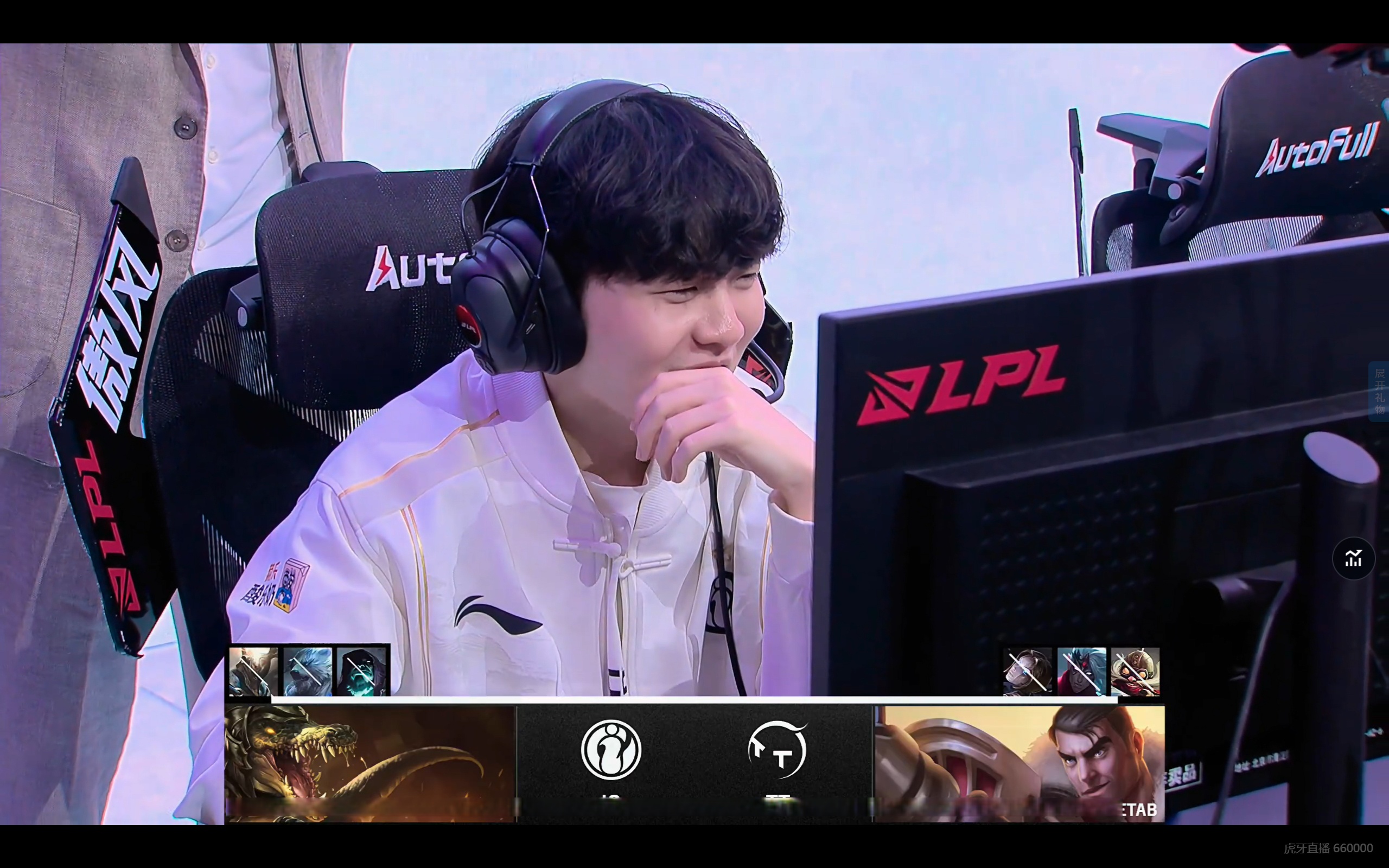 关于Rookie重返赛场,晋级下一阶段首场状态出色,湖人观众沸腾!全场沸腾不已的信息 关于Rookie重返赛场,晋级下一阶段首场状态出色,湖人观众沸腾!全场沸腾不已的信息