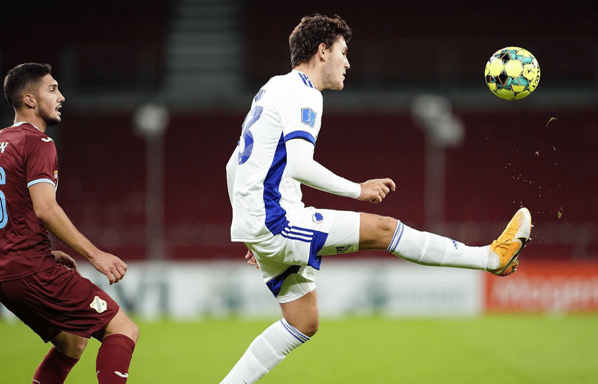 里程碑夜犹他爵士官宣签约,欧联集结日刷纪录,更衣室稳定,资深球员宣示担当(曼联新老板拉特克利夫爵士) 里程碑夜犹他爵士官宣签约,欧联集结日刷纪录,更衣室稳定,资深球员宣示担当(曼联新老板拉特克利夫爵士)