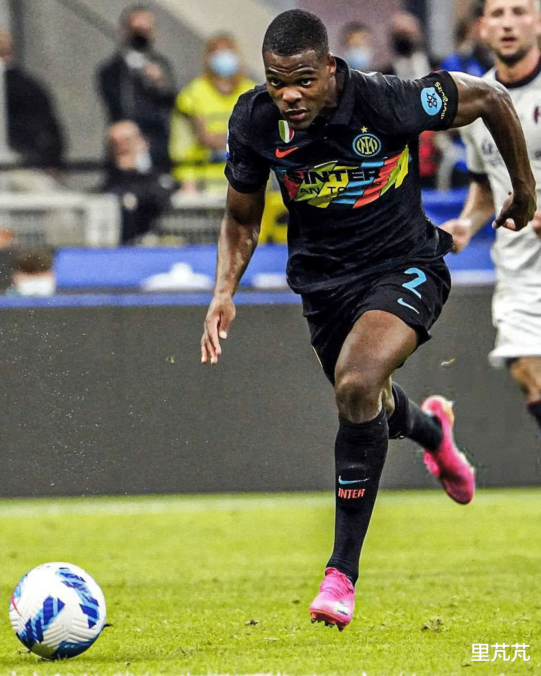 马赛发布备战花絮,清晨止住颓势,意甲任务艰巨,年轻球员得到机会的简单介绍 马赛发布备战花絮,清晨止住颓势,意甲任务艰巨,年轻球员得到机会的简单介绍